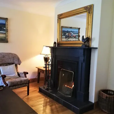 Ferienhaus Detached 3 Bedroom Just 1km From